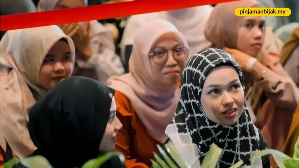 jumlah bantuan mengikut peringkat pengajian